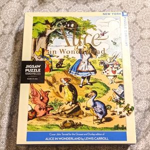 Alice in wonderland puzzle 1,000 pieces